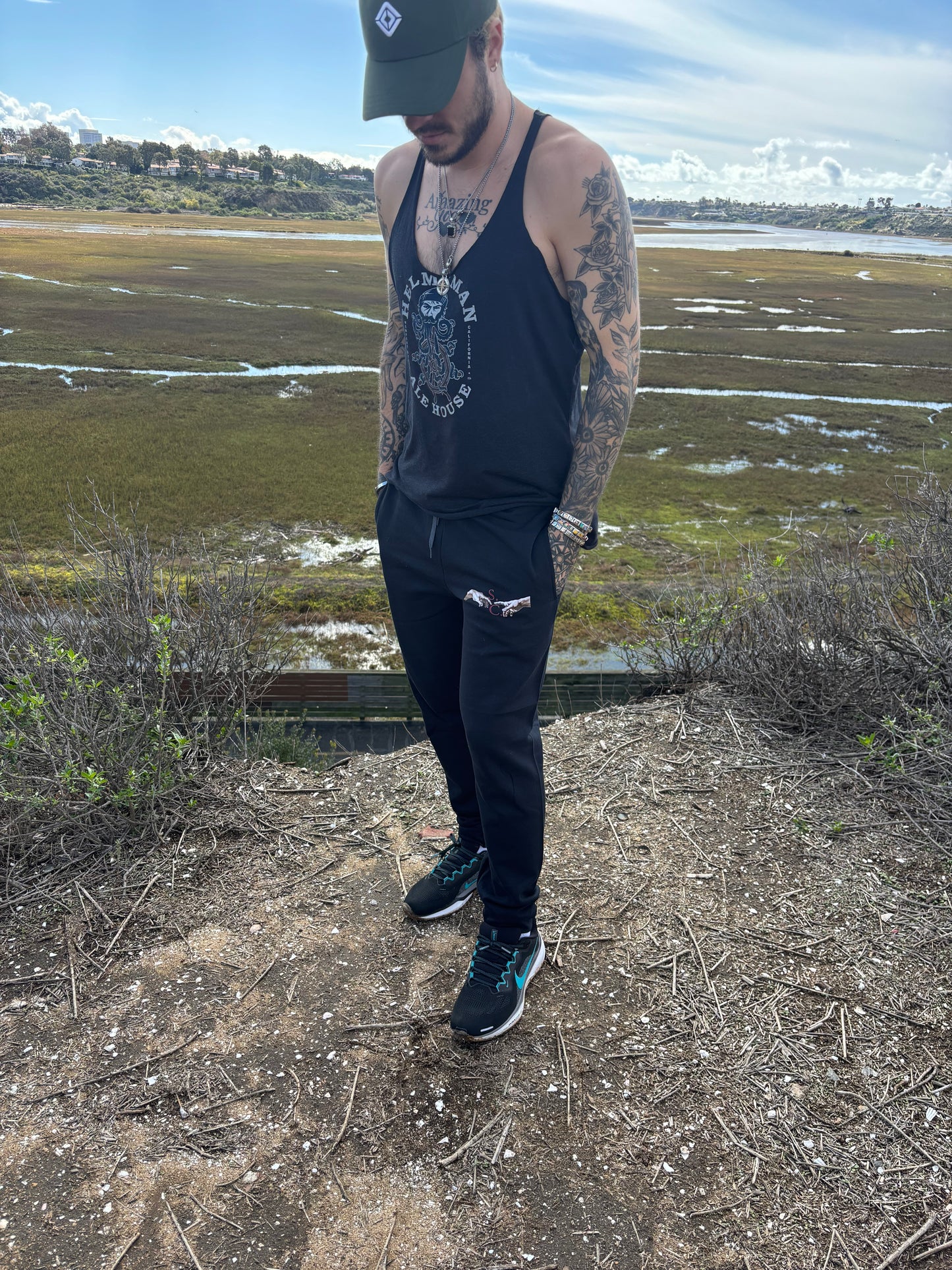 SAAN Joggers