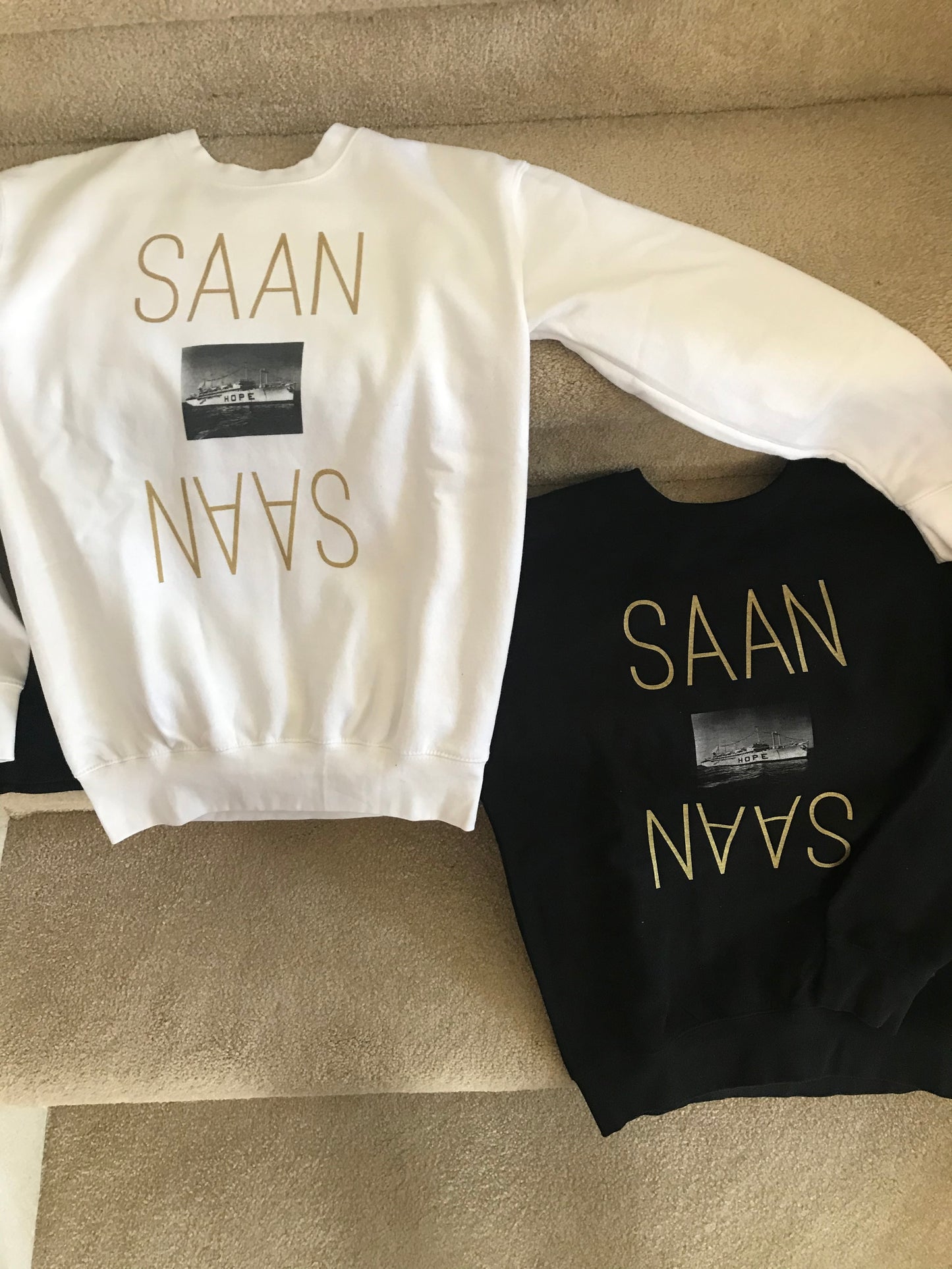 Saan.Hope | Crew-neck